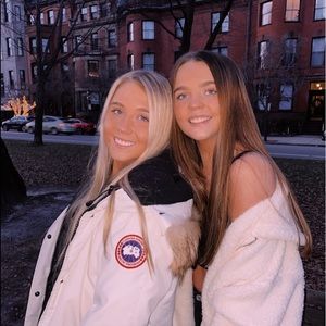 Meet your Posher, Nikki